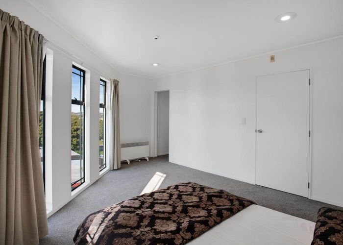  at 4/77 St George Street, Papatoetoe, Manukau City, Auckland