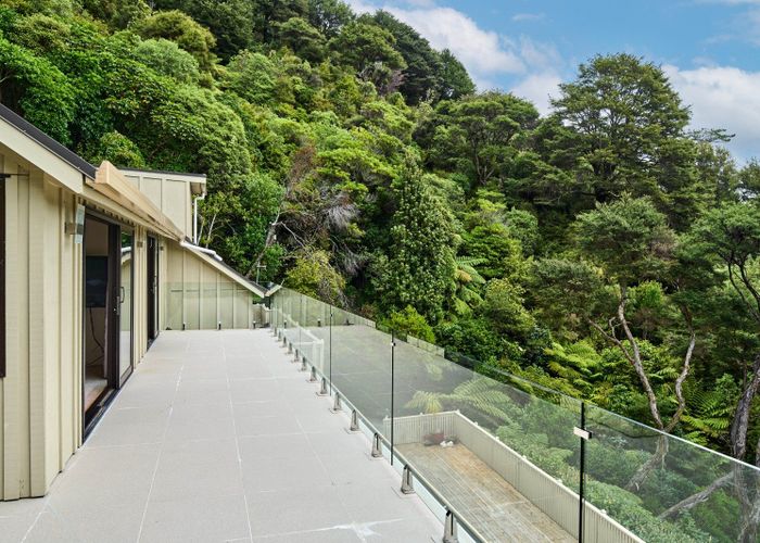  at 9 Whiorau Grove, Lowry Bay, Lower Hutt