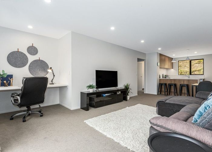  at 43 Oakum Road, Whitby, Porirua, Wellington