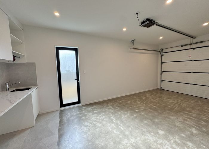  at 36 Eighth View Avenue, Beachlands, Manukau City, Auckland