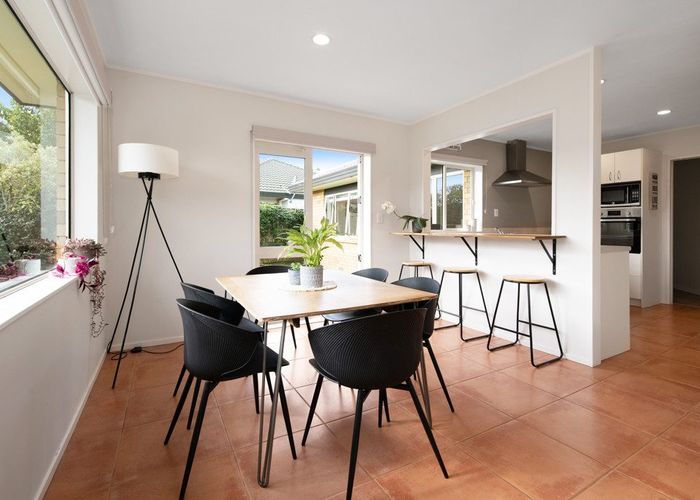  at 27 Motutapu Avenue, Manly, Rodney, Auckland