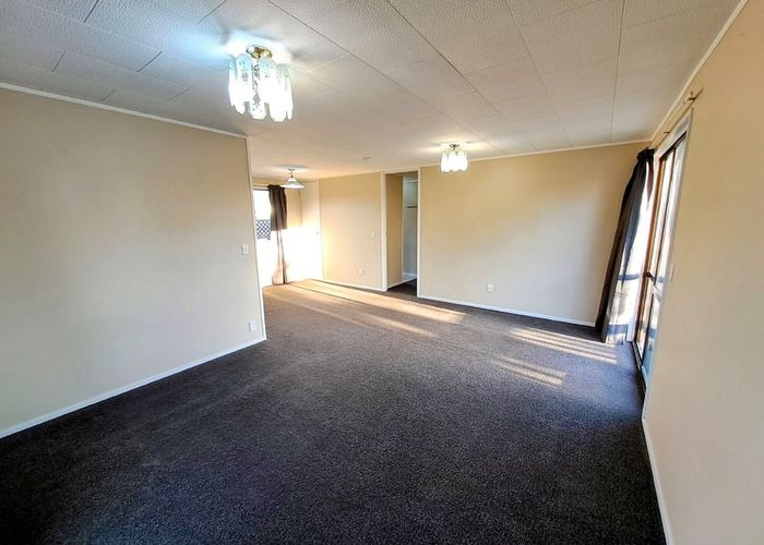  at 4 Armilla Lane, Hei Hei, Christchurch City, Canterbury