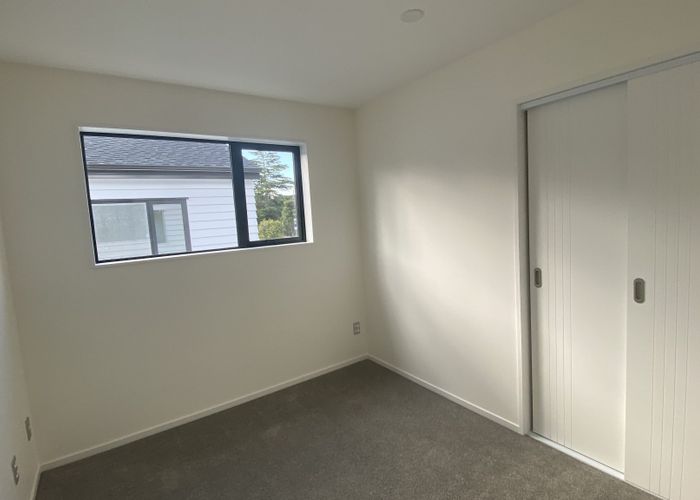  at 37d Allington Road, Massey, Waitakere City, Auckland