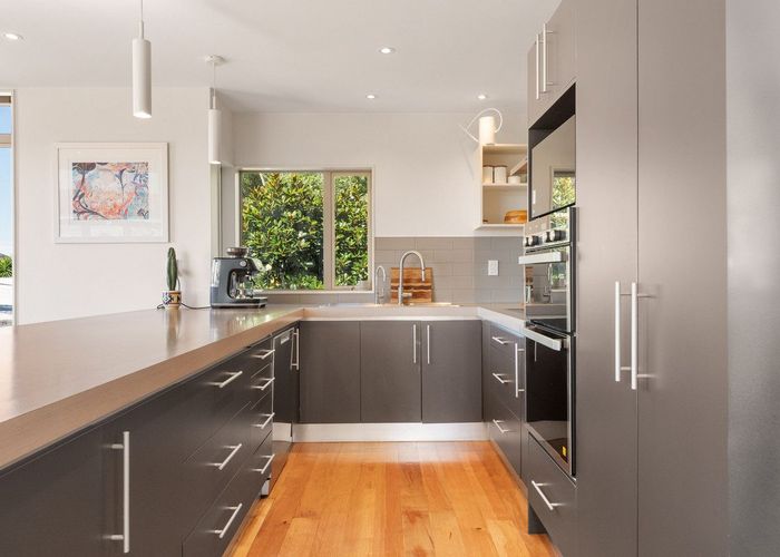  at 14 Eyres Place, Ohauiti, Tauranga, Bay Of Plenty