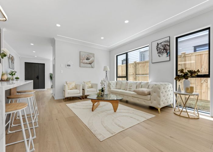  at 124 McQuoids Road, Flat Bush, Auckland