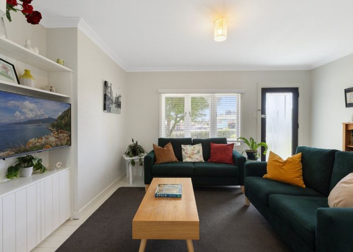 at 32 Bellevue Road, Brookfield, Tauranga