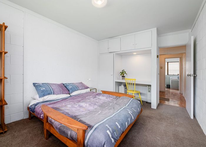  at 46 Spence Road, Henderson, Auckland