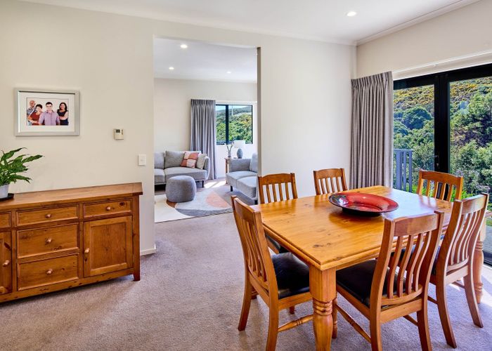  at 89 Kentwood Drive, Woodridge, Wellington, Wellington
