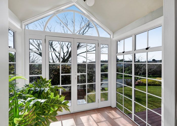 at 7 Kipling Drive, Whalers Gate, New Plymouth, Taranaki