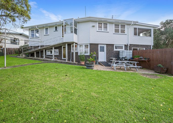  at 1588B Dominion Road Extension, Mount Roskill, Auckland