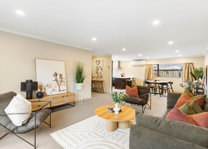  at 2B Waikaukau Road, Glen Eden, Auckland