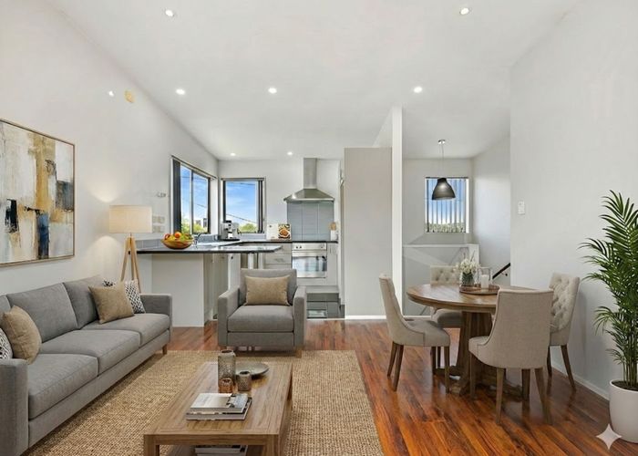  at 1/18 Forrest Hill Road, Forrest Hill, North Shore City, Auckland