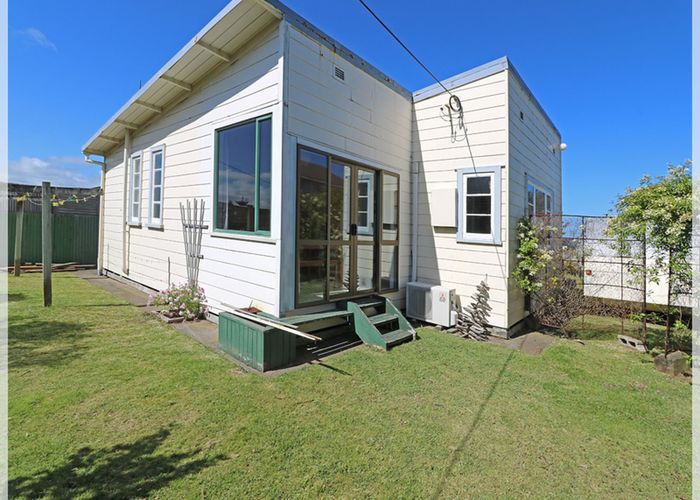 Recently sold 26 Hall Place, Foxton Beach, Foxton homes.co.nz