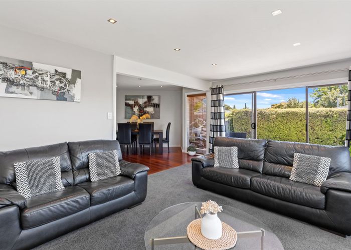  at 39 Rossiter Avenue, Redwood, Christchurch
