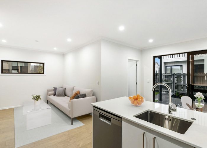  at 6/18 Rigby Drive, Whenuapai, Waitakere City, Auckland