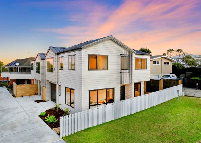  at 22A Holland Road, Hillcrest, North Shore City, Auckland