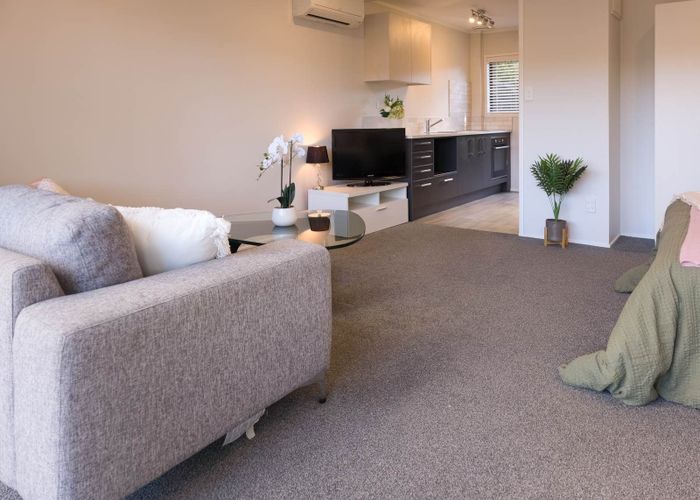  at 21/85 Edmonton Road, Henderson, Waitakere City, Auckland