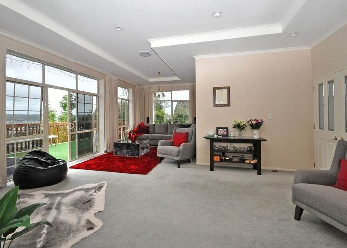  at 5 Lorikeet Place, Unsworth Heights, North Shore City, Auckland