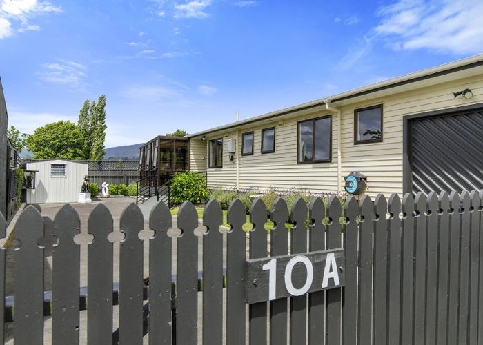  at 10A Whitley Avenue, Ebdentown, Upper Hutt