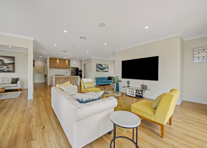  at 18 Laurelwood Avenue, Pukekohe, Franklin, Auckland
