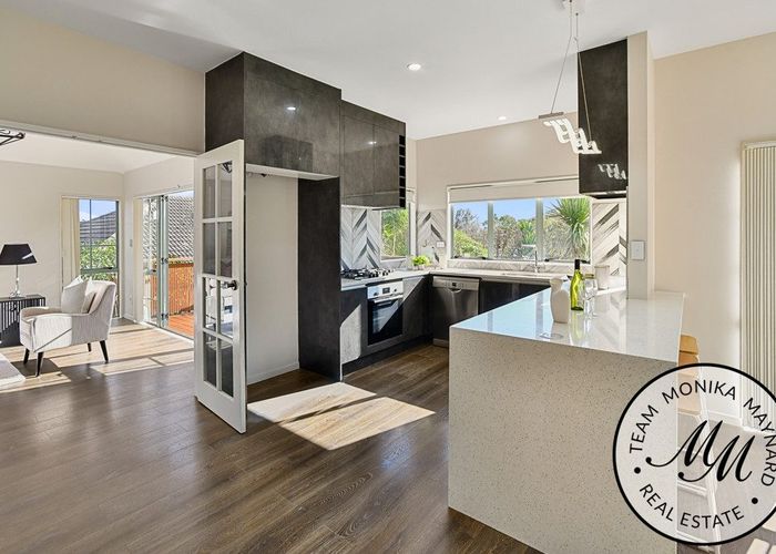  at 3 Ribbonwood Crescent, Goodwood Heights, Manukau City, Auckland