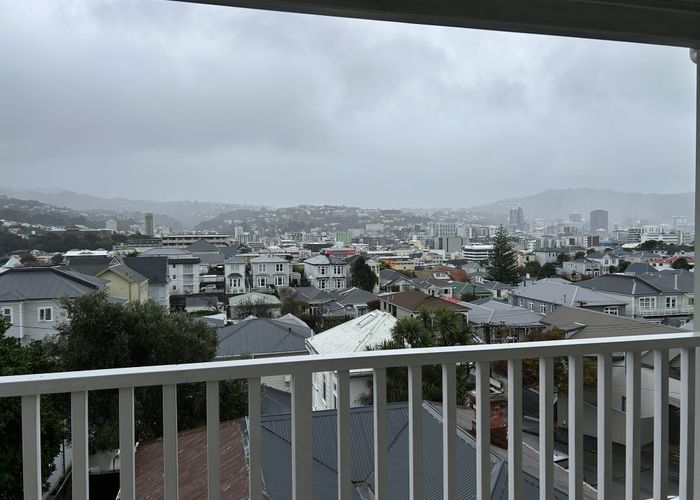  at 2/55 Scarborough Tce, Mount Victoria, Wellington, Wellington
