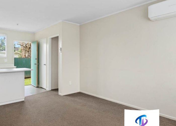  at 10/243A Saint George Street, Papatoetoe, Manukau City, Auckland