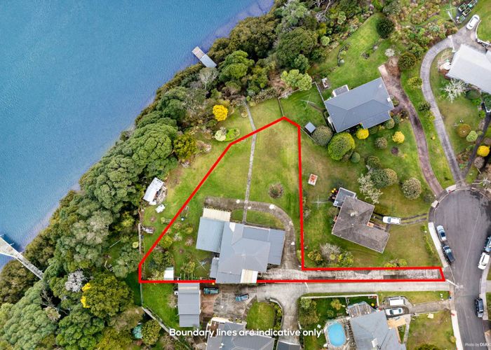  at 22 Murray Road, Te Atatu Peninsula, Auckland