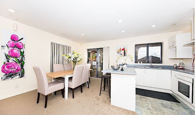  at 32 Earnslaw Crescent, Clover Park, Manukau City, Auckland