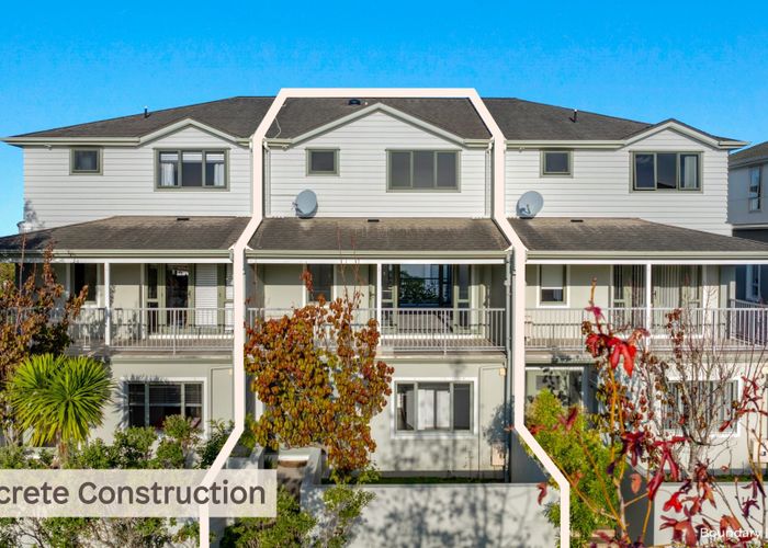  at 2/11 Hatfield Place, Albany Heights, Rodney, Auckland