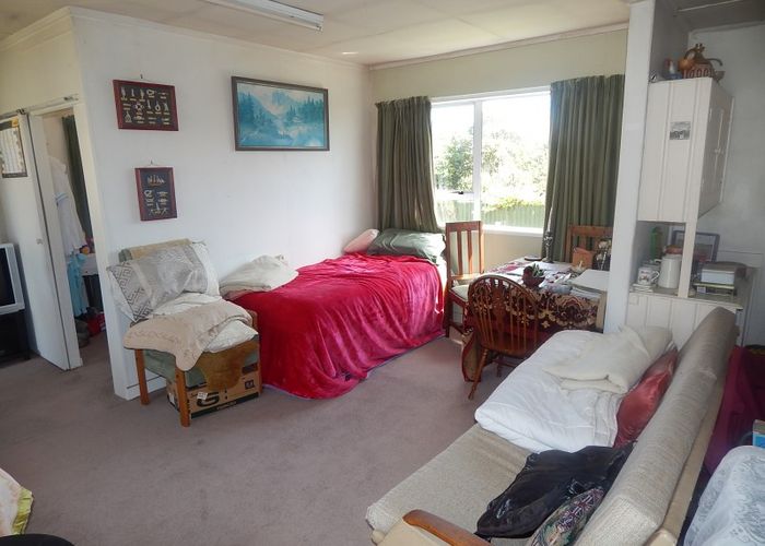  at 4 Cook Street, Carters Beach, Westport