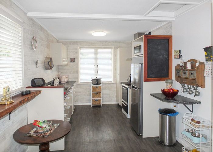 at 15 Andrews Street, Foxton Beach, Horowhenua, Manawatu / Whanganui