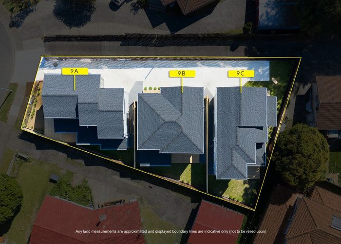  at 9A, 9B, 9C Tangelo Place, Bucklands Beach, Manukau City, Auckland