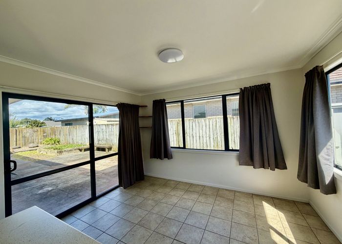 at 4 Madeleine Terrace, Papamoa, Tauranga, Bay Of Plenty