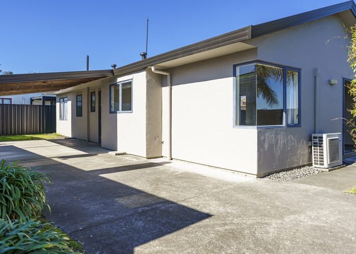  at 227 Taradale Road, Pirimai, Napier