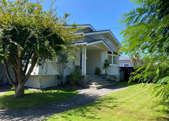  at 14 Kings Road, Mount Roskill, Auckland City, Auckland