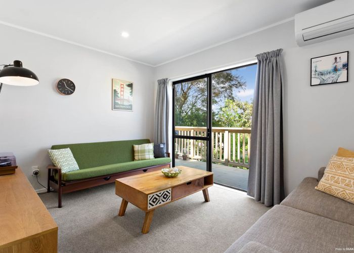  at 2/30 Wilkinson Way, Browns Bay, Auckland