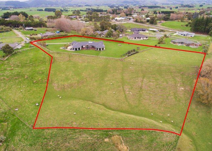  at 235B Watershed Road, Bunnythorpe