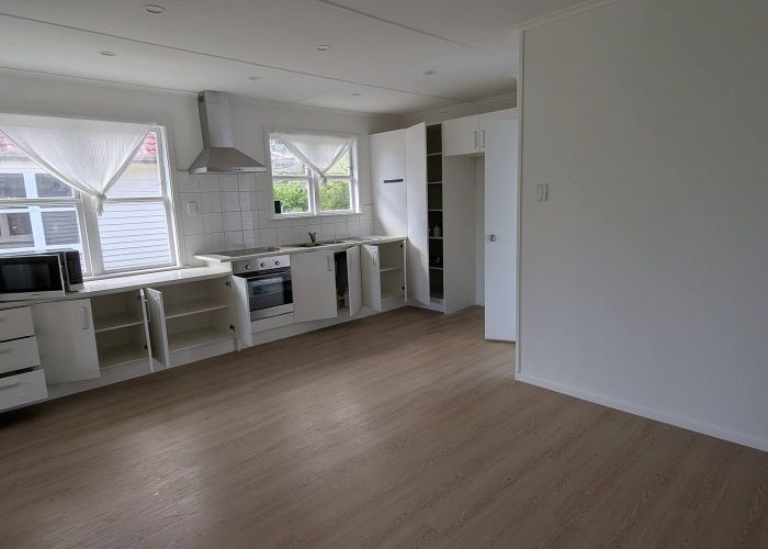  at 1 Dampier Street, Avondale, Auckland City, Auckland