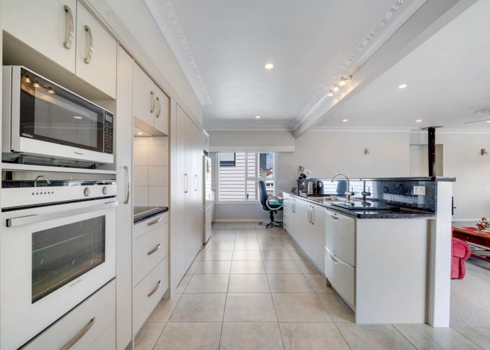  at 9 Konini Avenue, Papatoetoe, Manukau City, Auckland