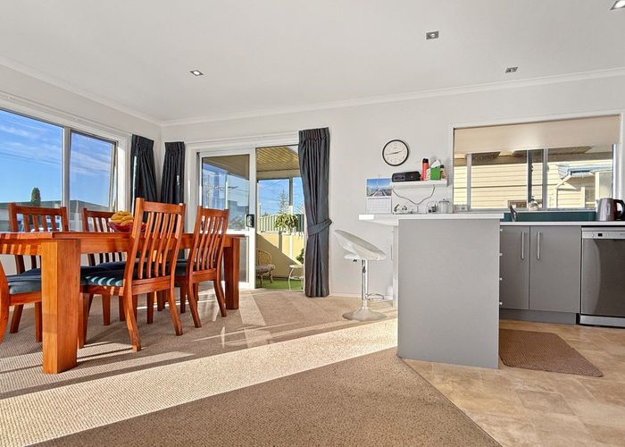  at 52 Charles Street, Westshore, Napier, Hawke's Bay