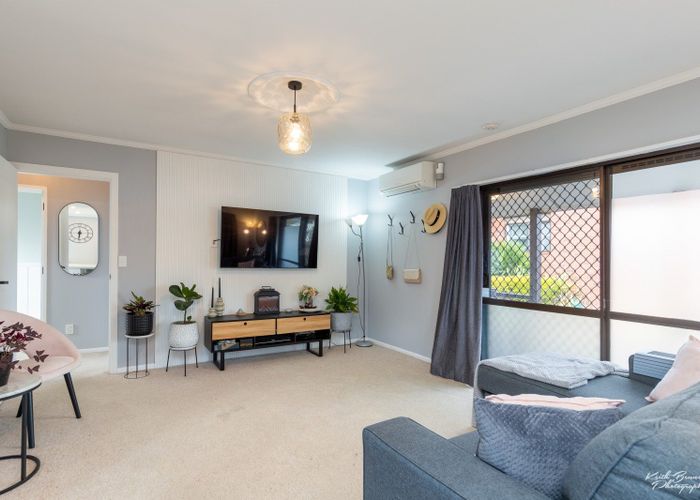  at 2/3 Ararino Street, Trentham, Upper Hutt