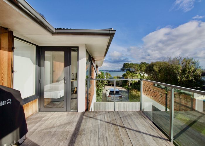  at 1/18 Sydney Street, Hauraki, North Shore City, Auckland