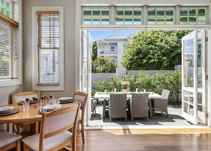  at 25 Birdwood Crescent, Parnell, Auckland City, Auckland