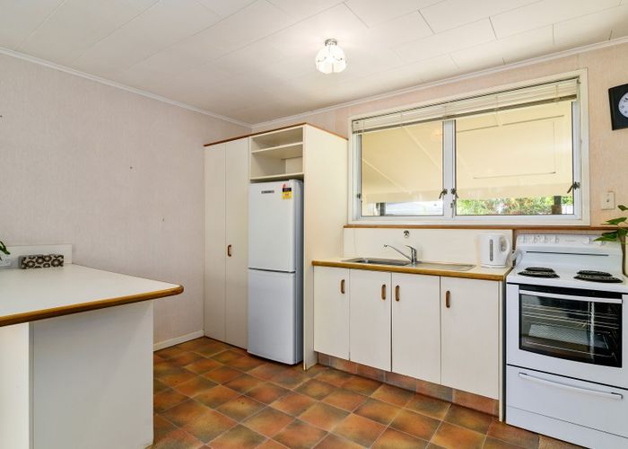  at 8 Mckee Avenue, Fenton Park, Rotorua