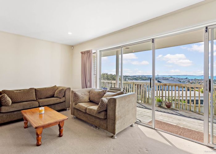  at 22 Danbury Drive, Torbay, Auckland
