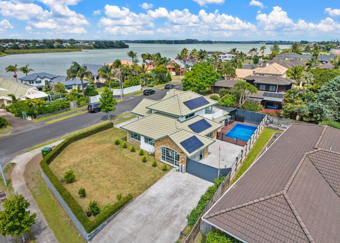  at 2 Aristoy Close, Conifer Grove, Papakura, Auckland