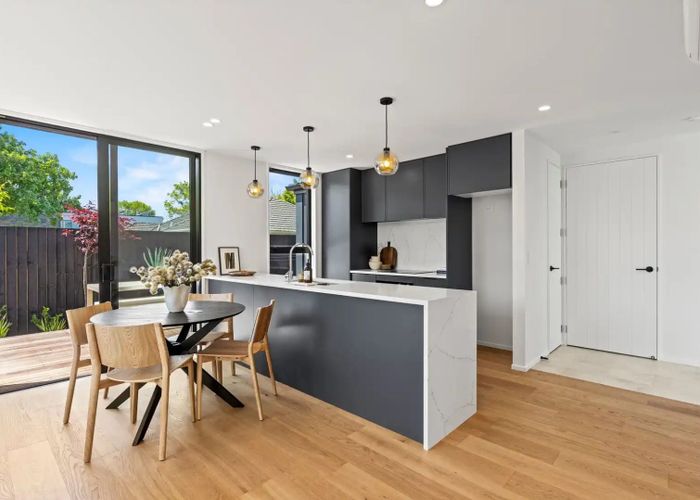  at 1/60 Innes Road, St Albans, Christchurch