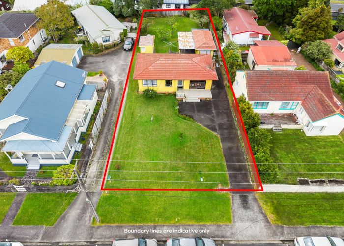  at 7 Puriri Street, Takapuna, North Shore City, Auckland