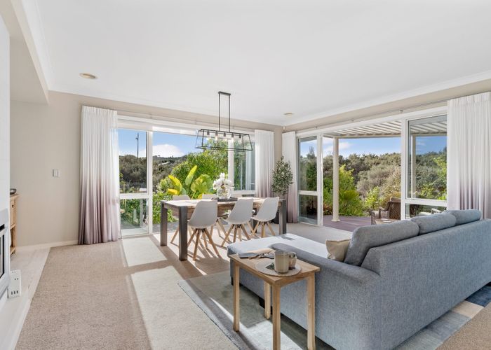  at 9 Beachwood Drive, Hatfields Beach, Rodney, Auckland